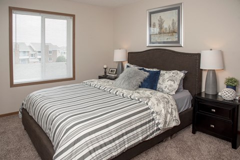 Classic 2 bedroom, 1.5 bath, bedroom at Cinnamon Ridge Apartments, Eagan