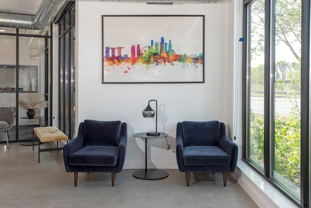 Lobby Sitting Area at CityLine Apartments, Minneapolis, Minnesota