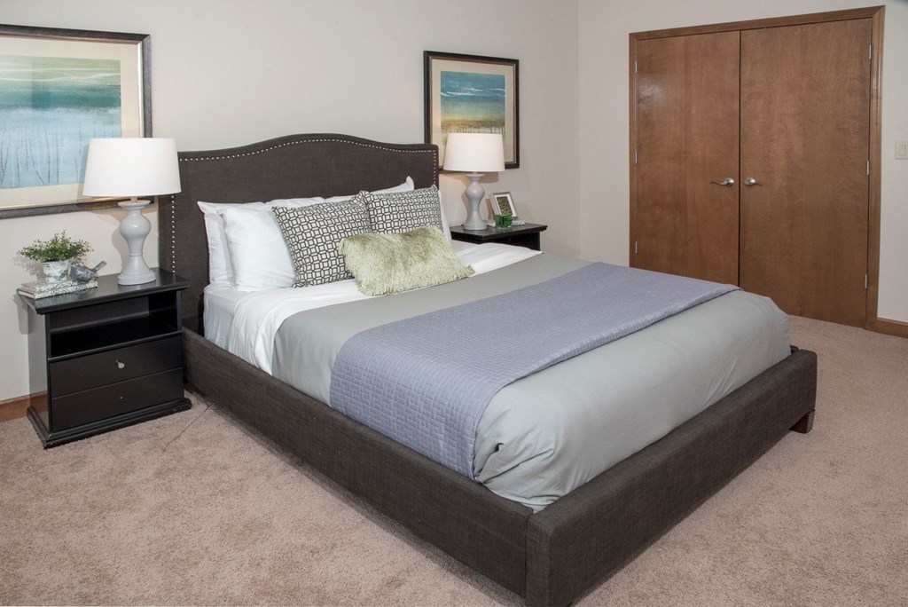 bedroom 2 with spacious closet