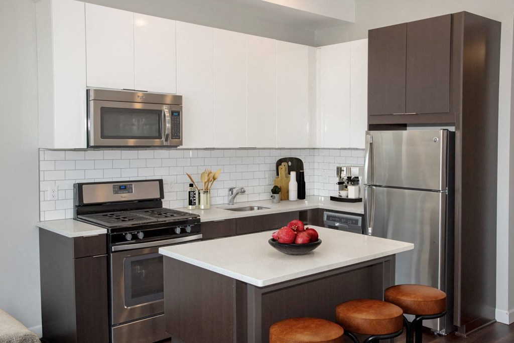 Fitted Kitchen With Island Dining at Custom House, Saint Paul, 55101