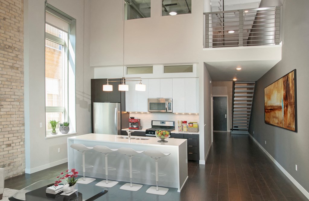 Lofted Ceiling at Custom House, Minnesota, 55101