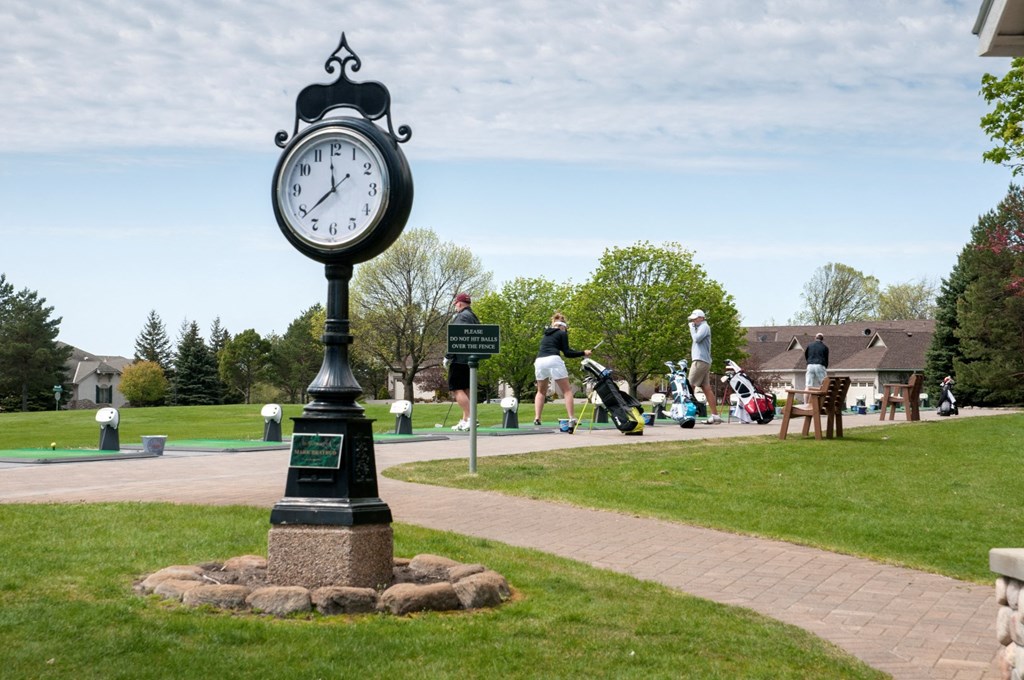 Mini Golf Club at Victoria Flats, Victoria