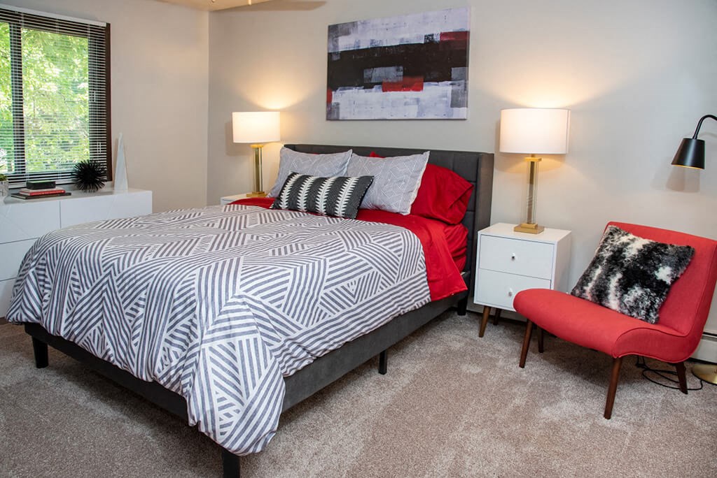 Master bedroom at Eagan Place Apartments, Eagan, MN