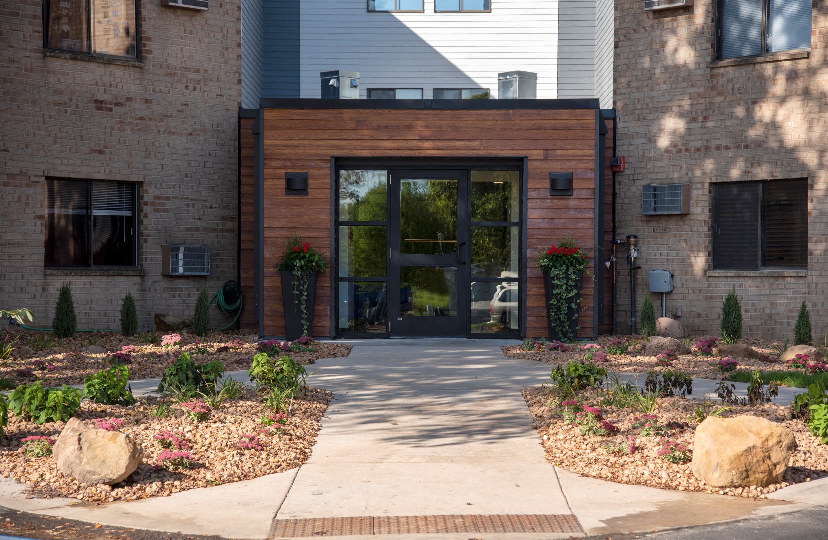 Eagan Place Apartments in Eagan, MN