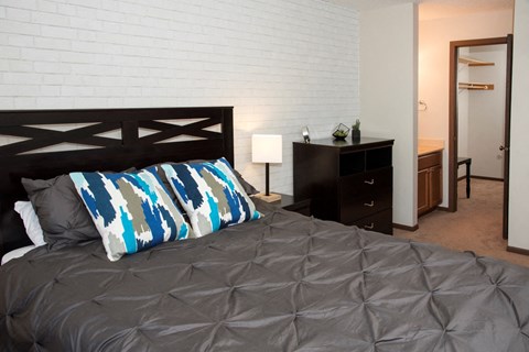 EdenvaleApartments_EdenPrairie_MN_master