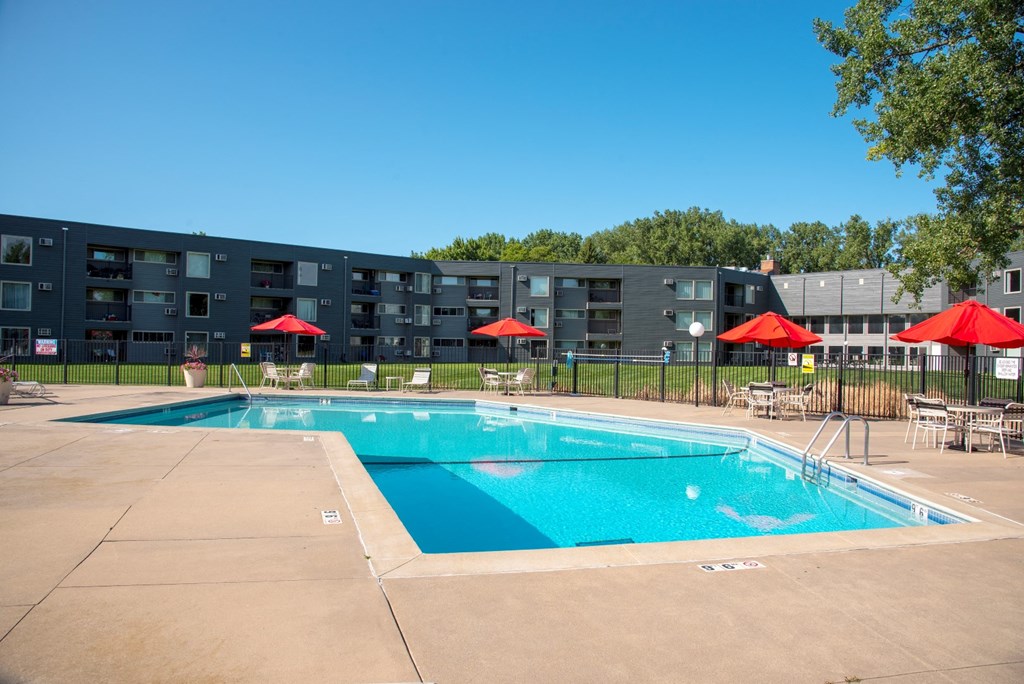 Sparkling Swimming Pool at Hillsborough Apartments, Roseville, MN, 55113