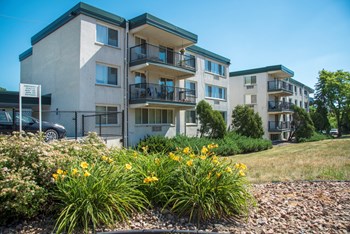 2888 Joppa Ave S 1-2 Beds Apartment for Rent - Photo Gallery 2