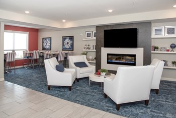 Social Lounge With TV Social Lounge With TV at Lake Jonathan Flats, Chaska, 55318 - Photo Gallery 4