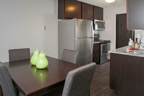 Gourmet Kitchens with Islands at Eden Glen, Eden Prairie