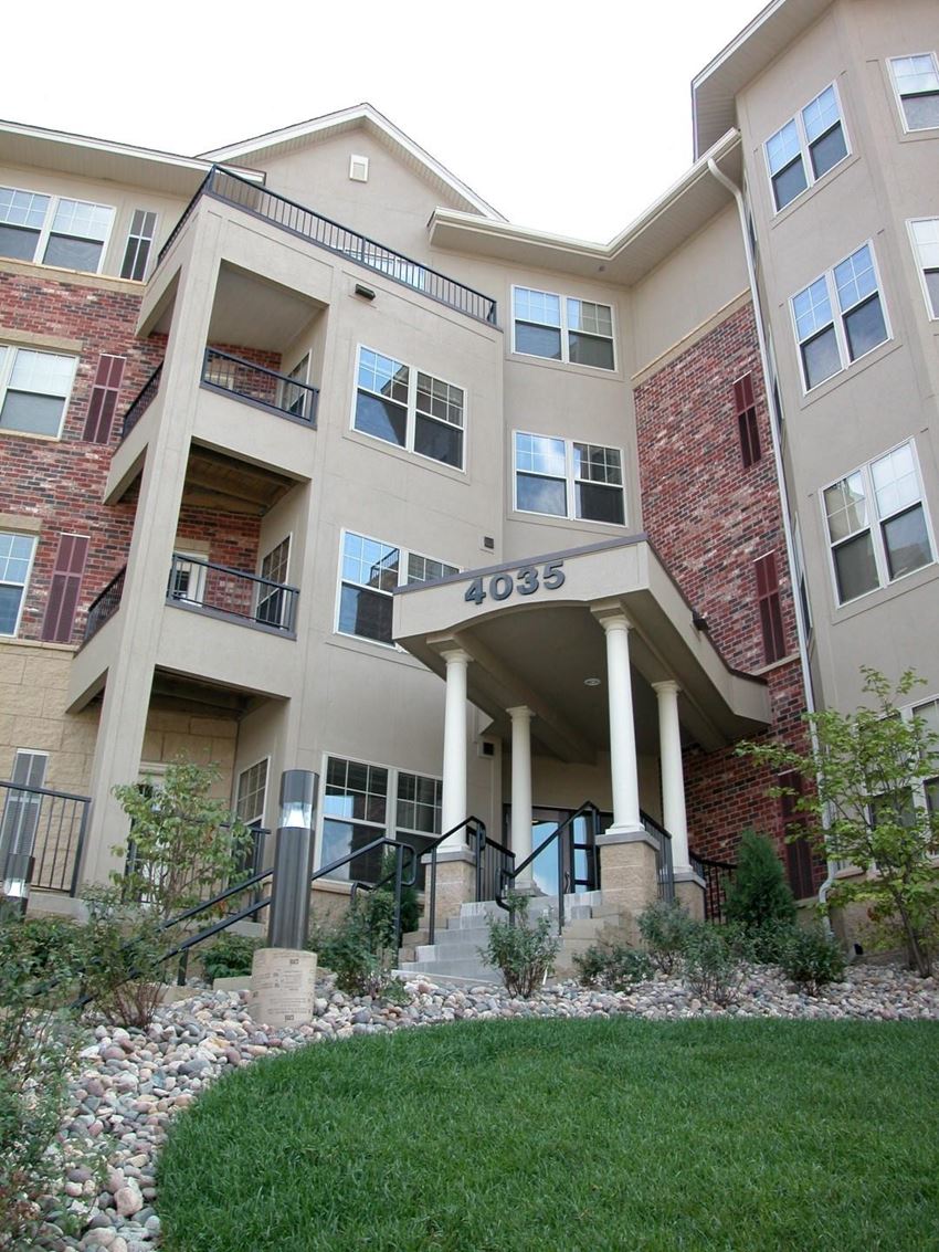 Cornelia Place Apartments, 4025 West 65th Street, Edina, MN RentCafe