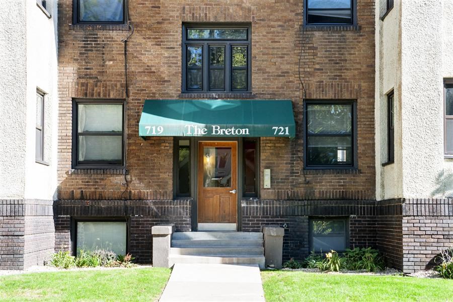 Breton Apartments in Minneapolis, MN Exterior 3