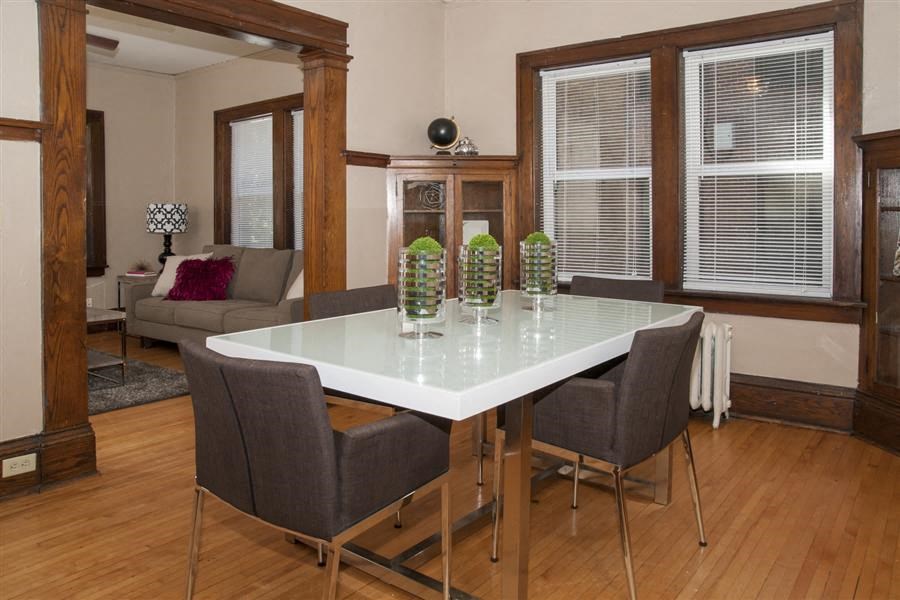 Breton Apartments in Minneapolis, MN Dining Room
