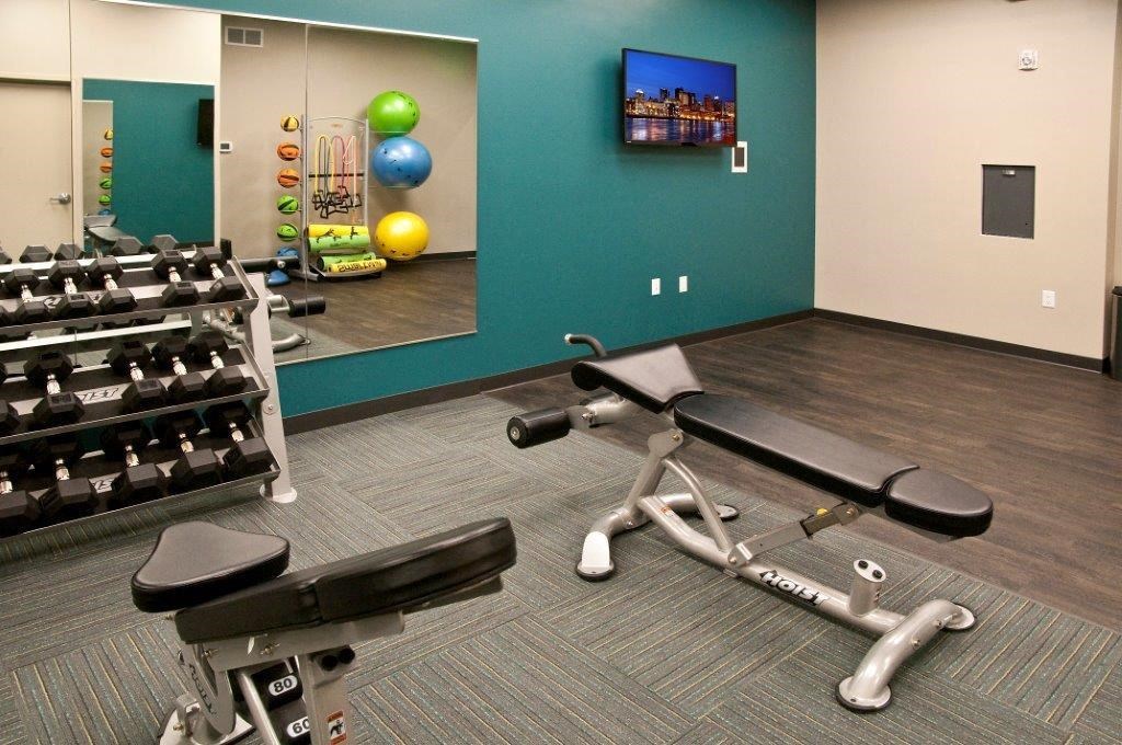 Free Weights at Shoreview Grand, Shoreview, 55126