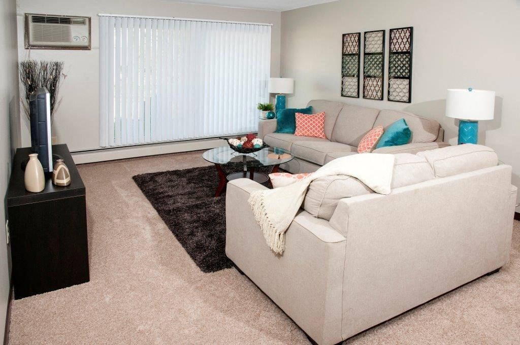 Beautiful Blinds at Shoreview Grand, Minnesota, 55126