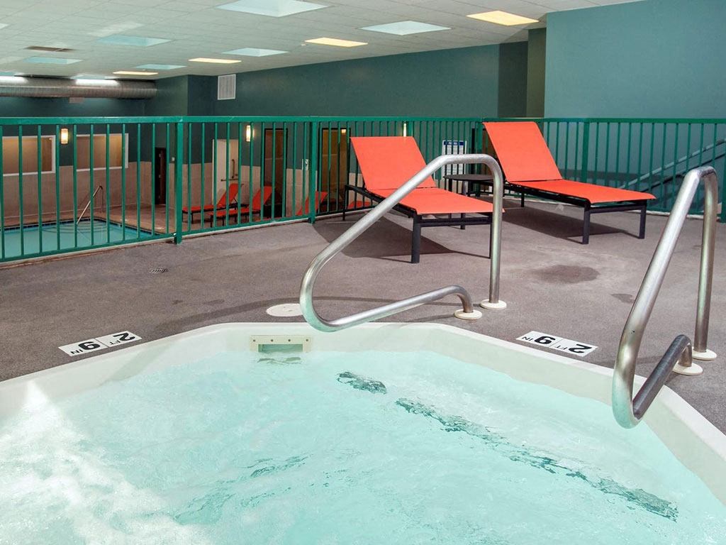 Pool area at Terra Pointe Apartments, Minnesota