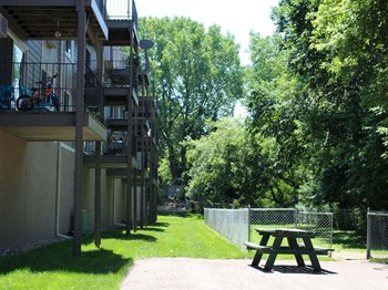 Outdoor area Outdoor area at Terra Pointe Apartments, Saint Paul - Photo Gallery 4