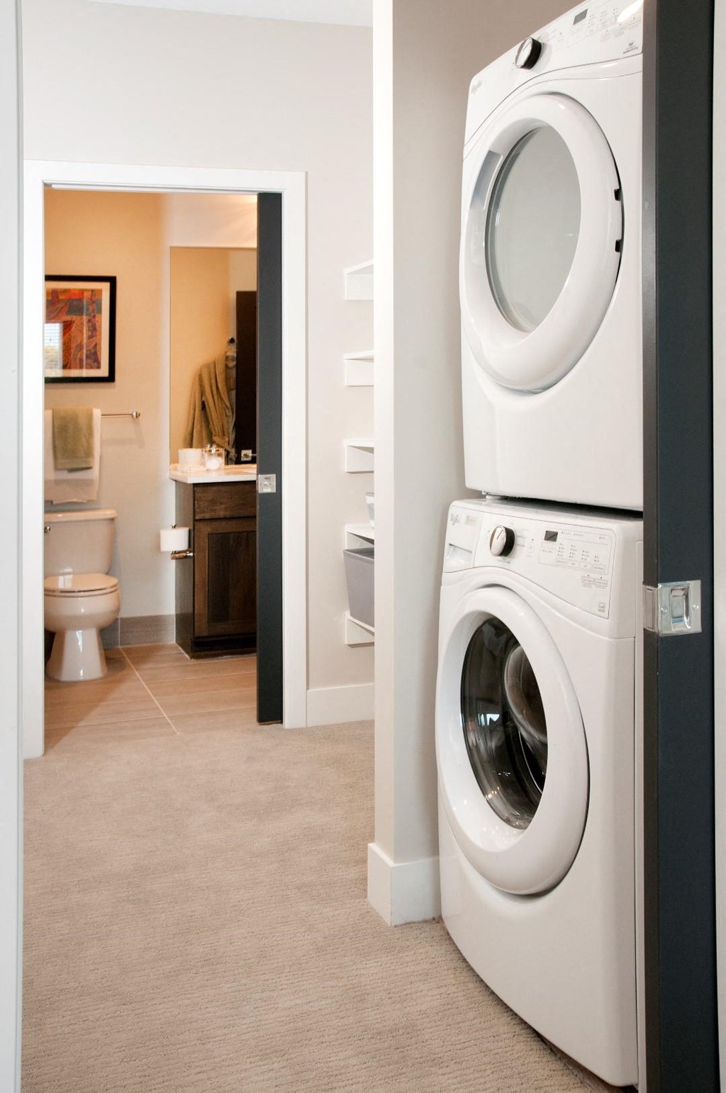 Laundryat The Finn, Minnesota, 55116