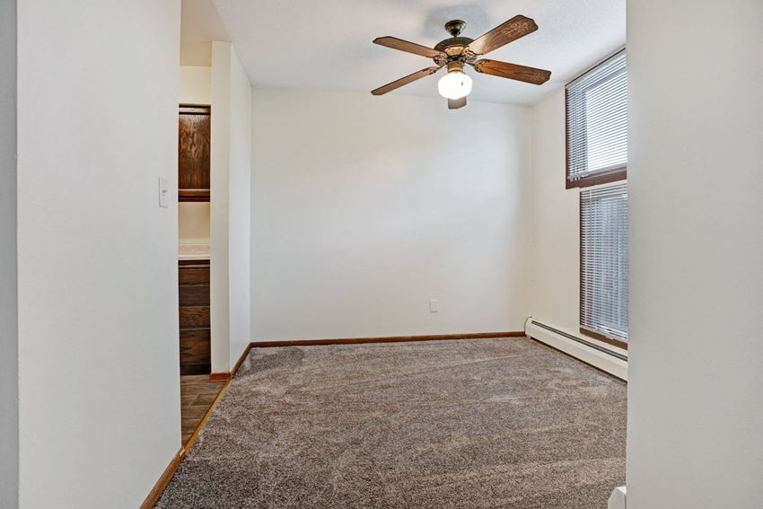 9000 Nicollet Avenue S 1-2 Beds Apartment, Affordable for Rent - Photo Gallery