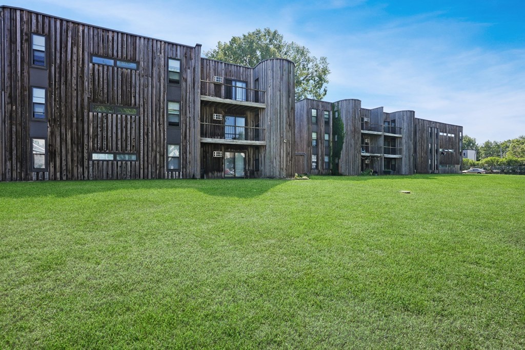 the building in which the apartment is located