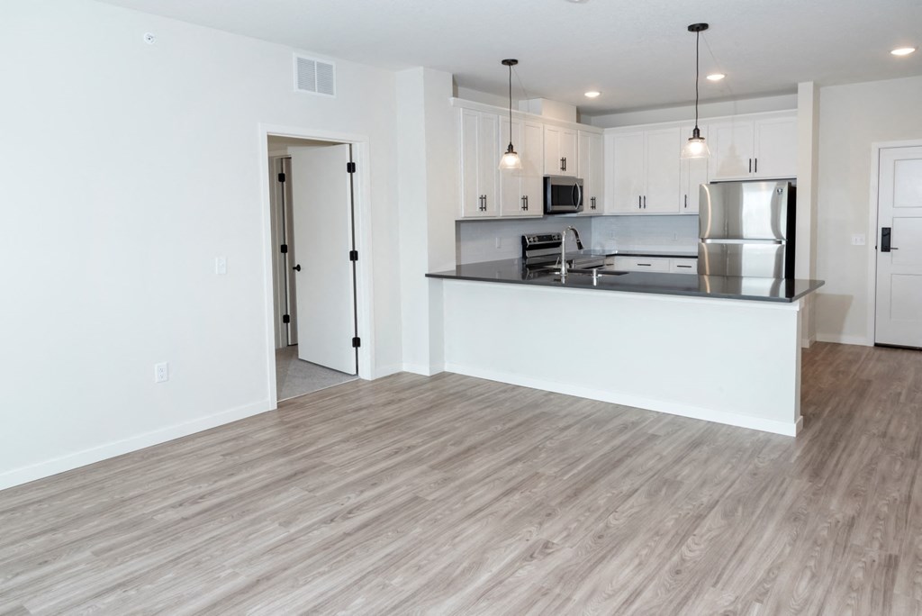 Shady Oak Crossing Apartments, 4312 Shady Oak Road, MN