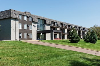 Beautiful Construction Beautiful Construction at Shoreview Grand, Minnesota, 55126 - Photo Gallery 6