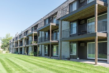 Beautiful Construction Beautiful Construction at Shoreview Grand, Minnesota, 55126 - Photo Gallery 3