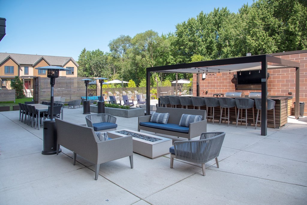 Outdoor Patio at The McMillan, Shoreview, Minnesota