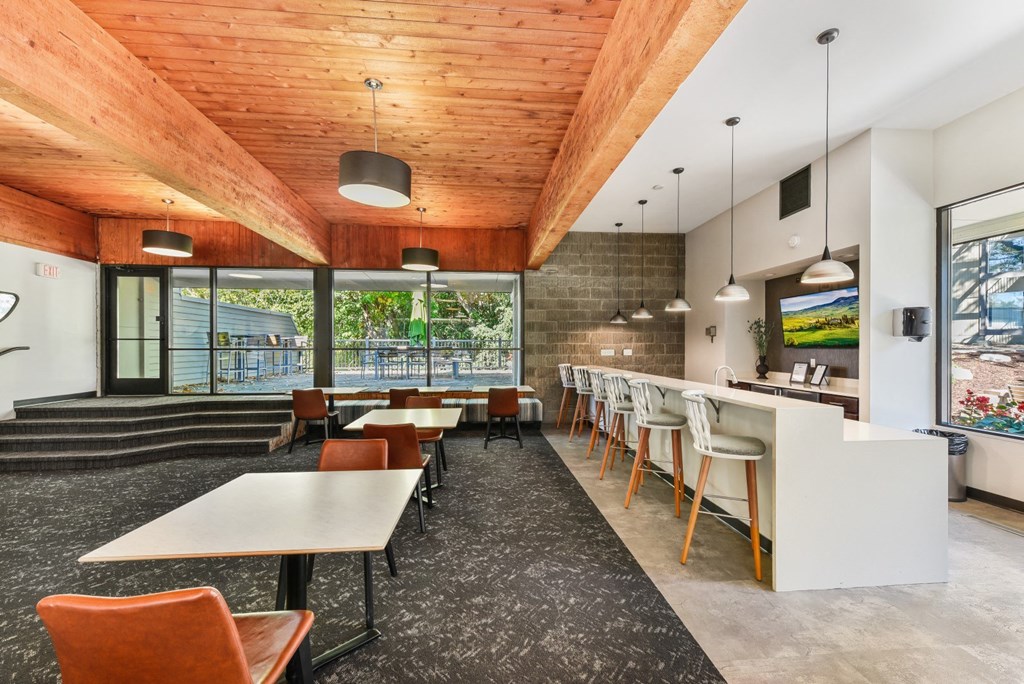 Social Lounge at The Tarnhill, Bloomington