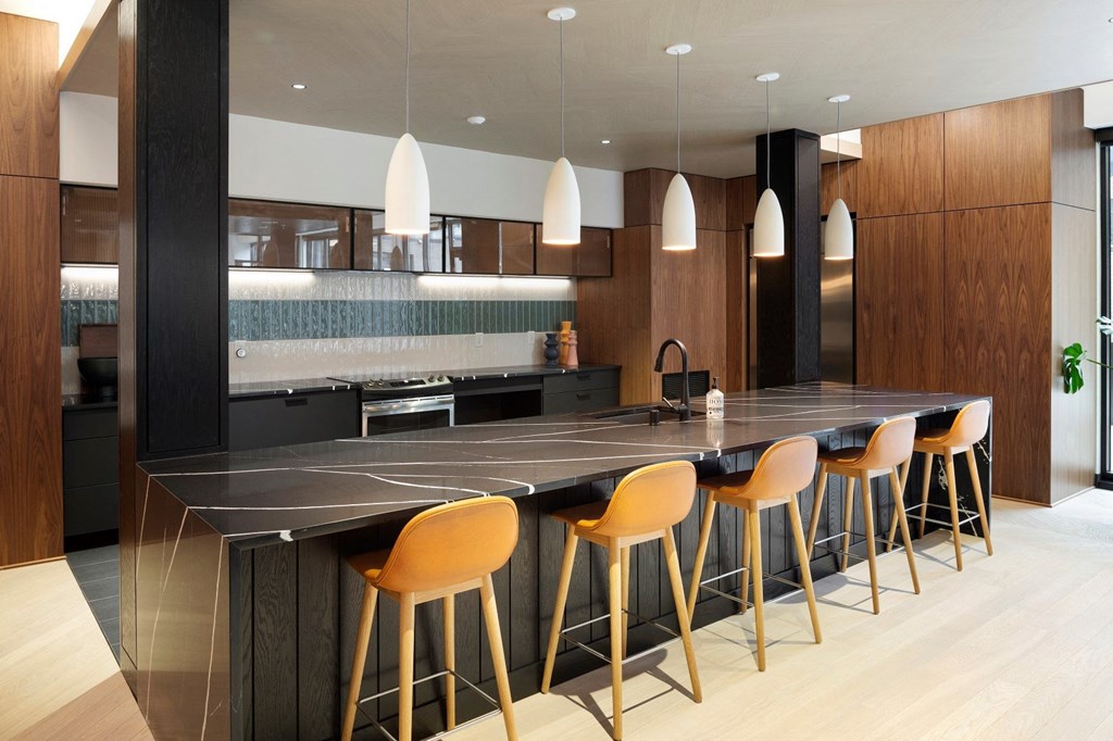 community room island seating at The Hill Apartments, Minnesota