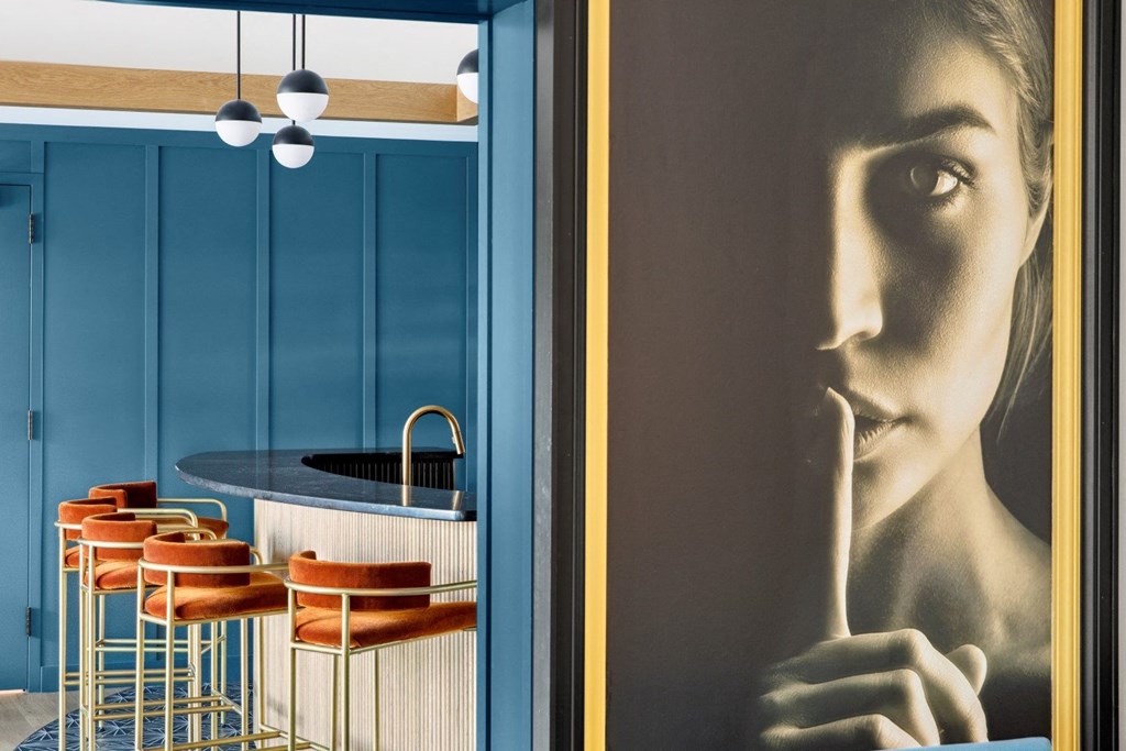 Speakeasy at The Mason, St. Paul, MN, 55114