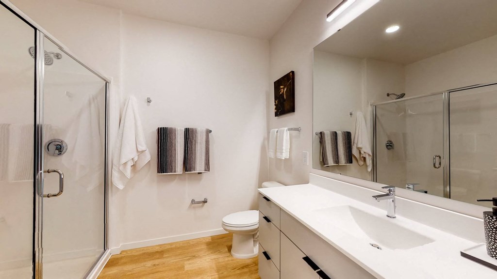 Bathroom With Bathtub at The Mason, Minnesota