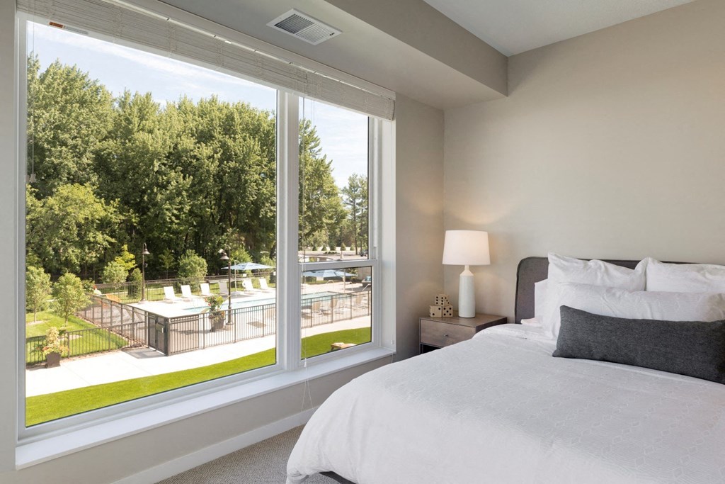 Large Window at The McMillan Apartments in Shoreview, MN 5512626