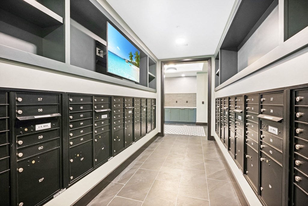 a look at the renovated locker room at the preserve at great pond apartments in windsor locks