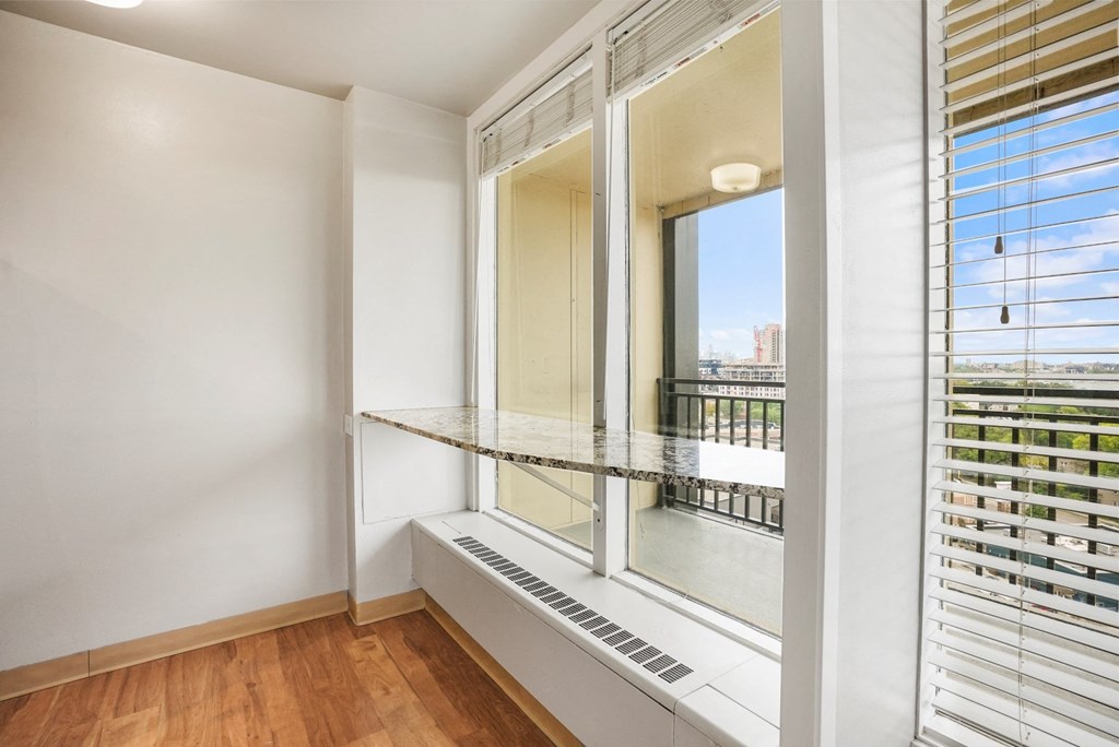 Expansive Windows at The Original at West Lake Quarter, Minneapolis