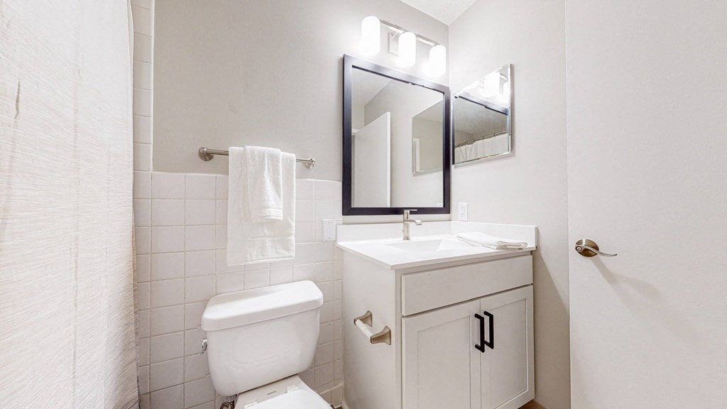 Bright Bathroom at The Tarnhill, Bloomington, 55437