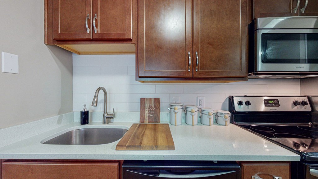 Granite Counter Tops at The Tarnhill, Minnesota, 55437