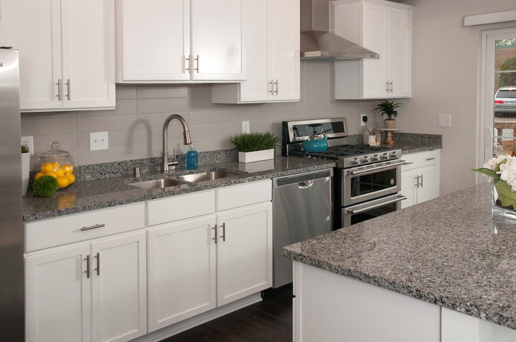 Granite Kitchen Worktops at Victoria Flats, Minnesota