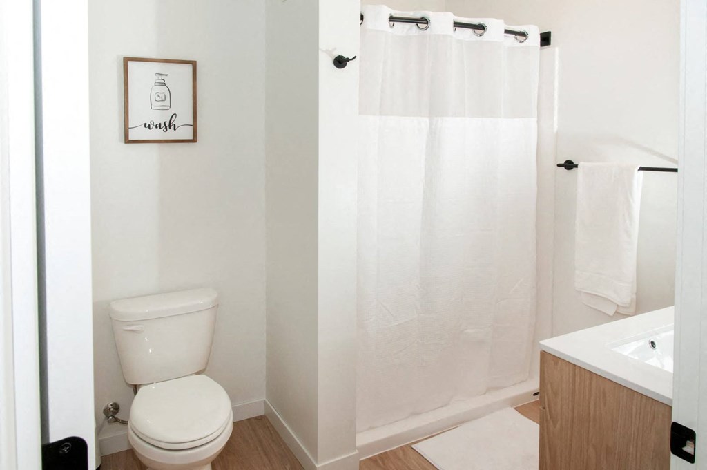 Luxurious Bathroom at CityLine Apartments, Minneapolis, Minnesota