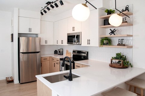 fully Equipped Kitchen at CityLine Apartments, Minneapolis, MN