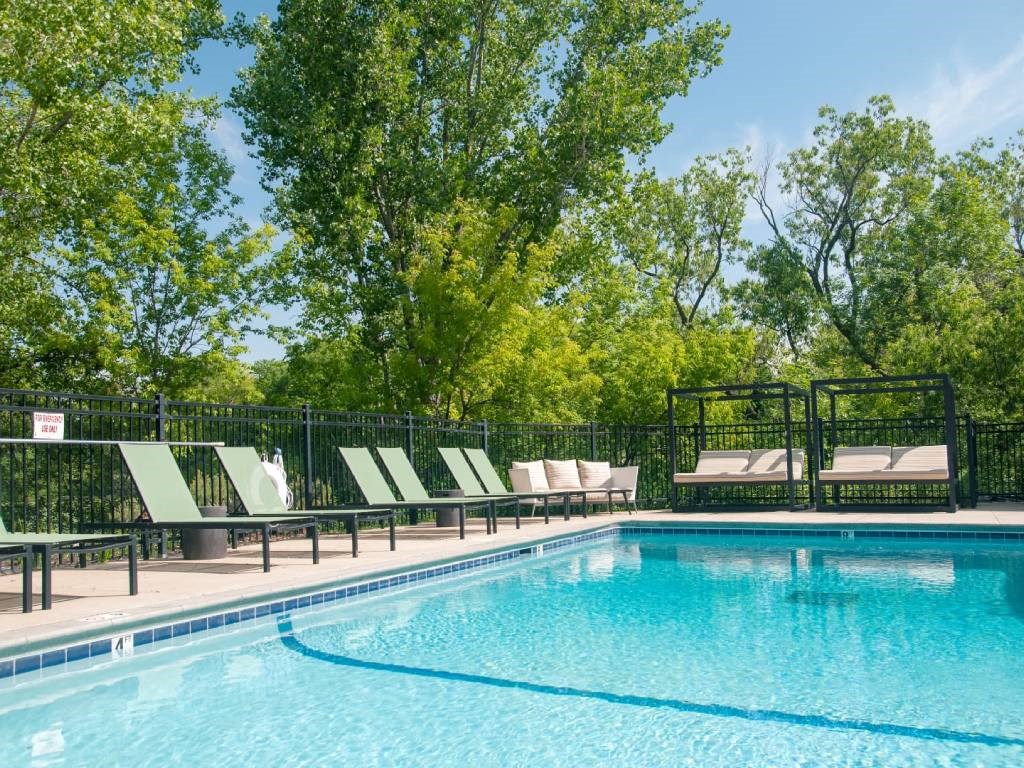 Aspenwoods pool at Aspenwood Apartments, 1125 Duckwood Trail, Eagan, MN 55123