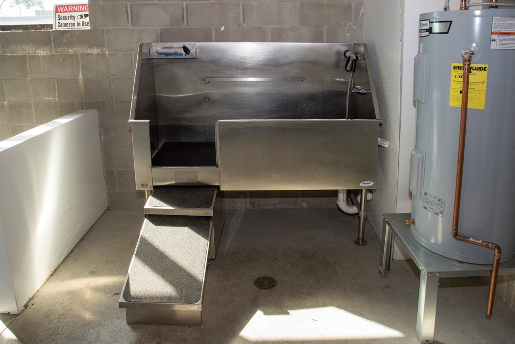 Dog wash at The Finn, Saint Paul, MN, 55116