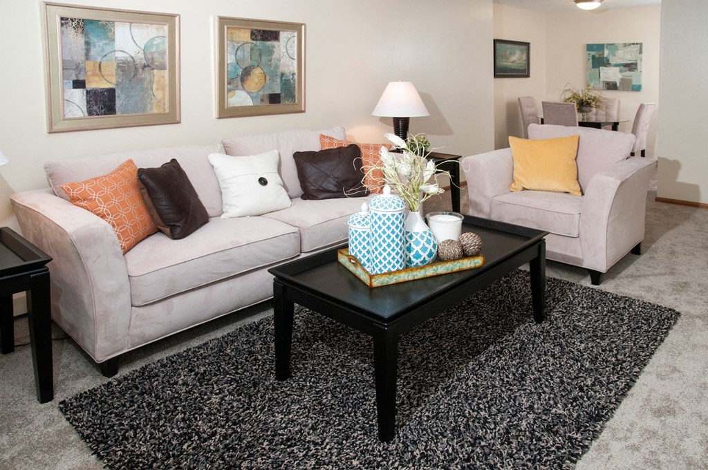 2416 Blaisdell apartments uptown spacious living area