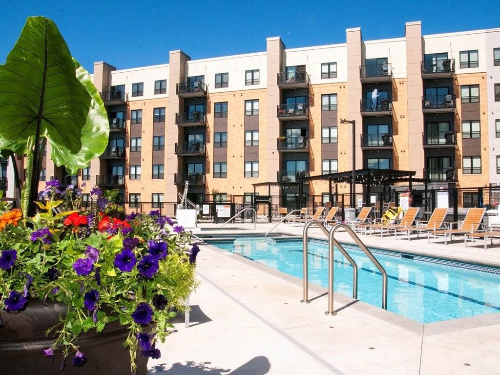 Swimming Pool with Sun Deck at The Axis, Minnesota, 55441