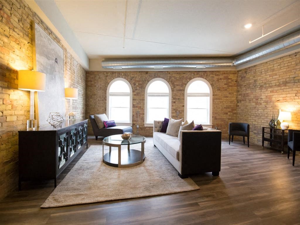 Clubroom at The M on Hennepin, Minneapolis, 55414