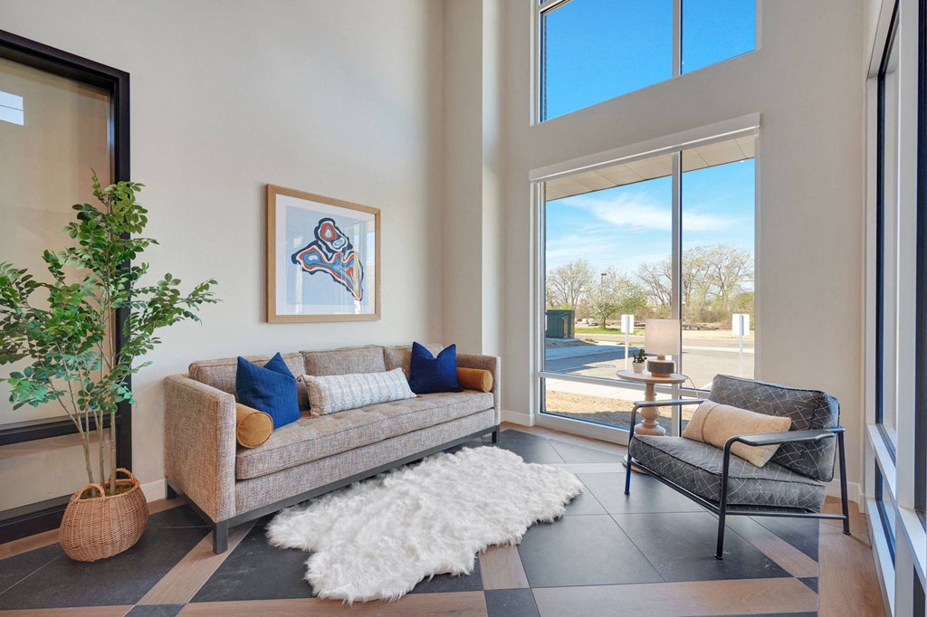 Comfortable Living at Lochner Apartments, Minnesota, 55110