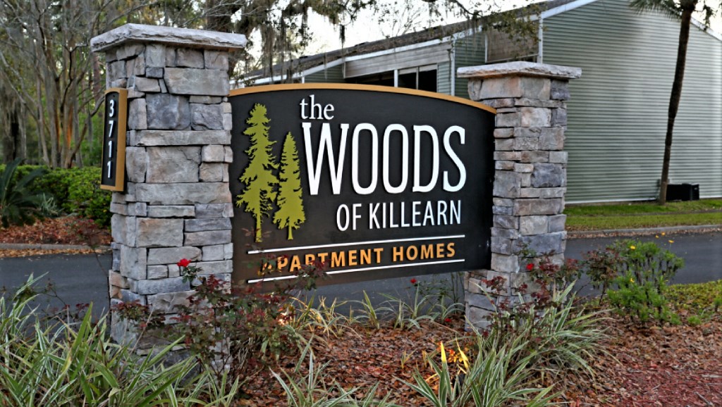 Entrance Sign of The Woods of Killearn