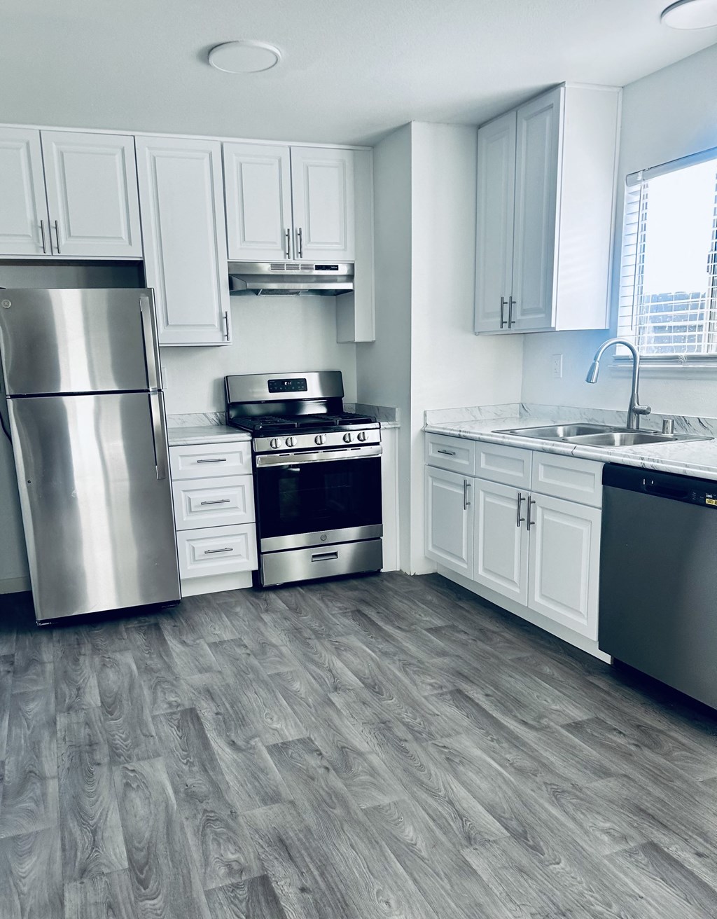 Kitchen at Ocean Villas, Oxnard, California