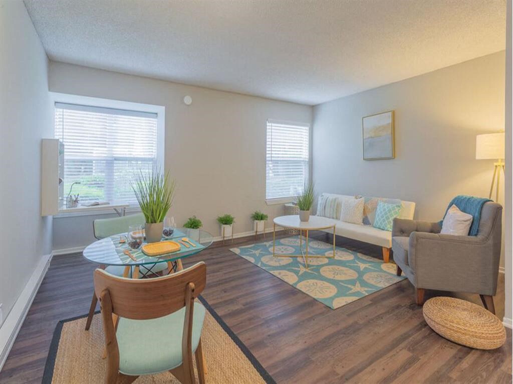 Skyline Heights Apartments is a similar property to North Glen located in Daly City