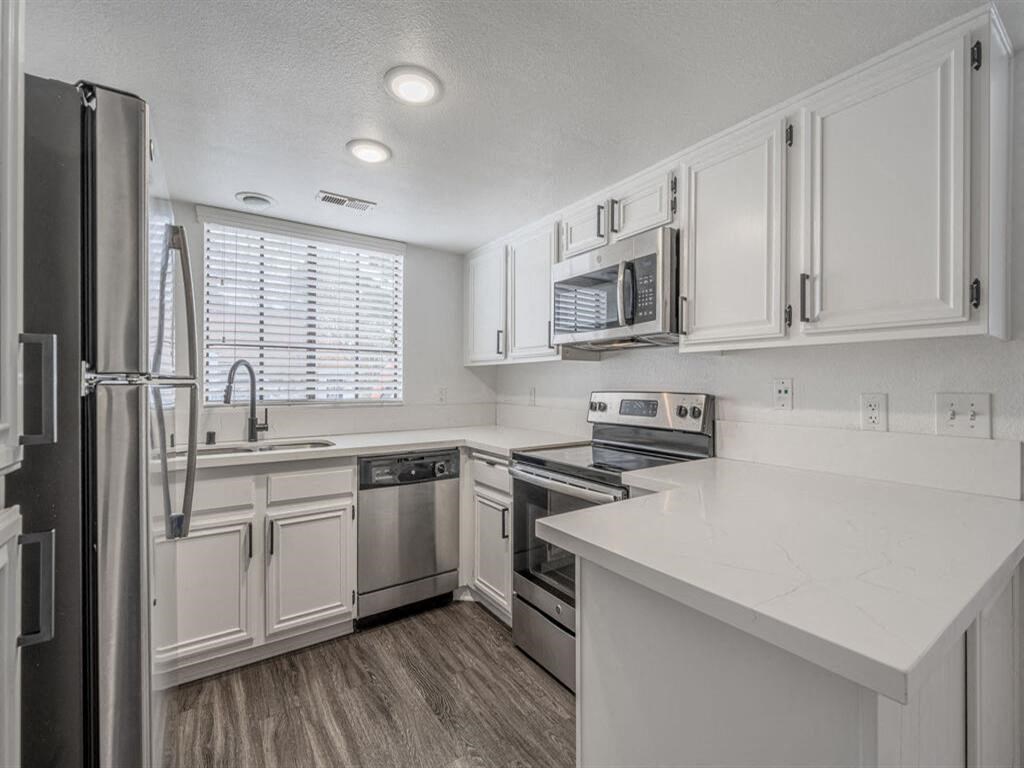 The Resort At Encinitas Luxury Apartment Homes, 1320 Via Terrassa