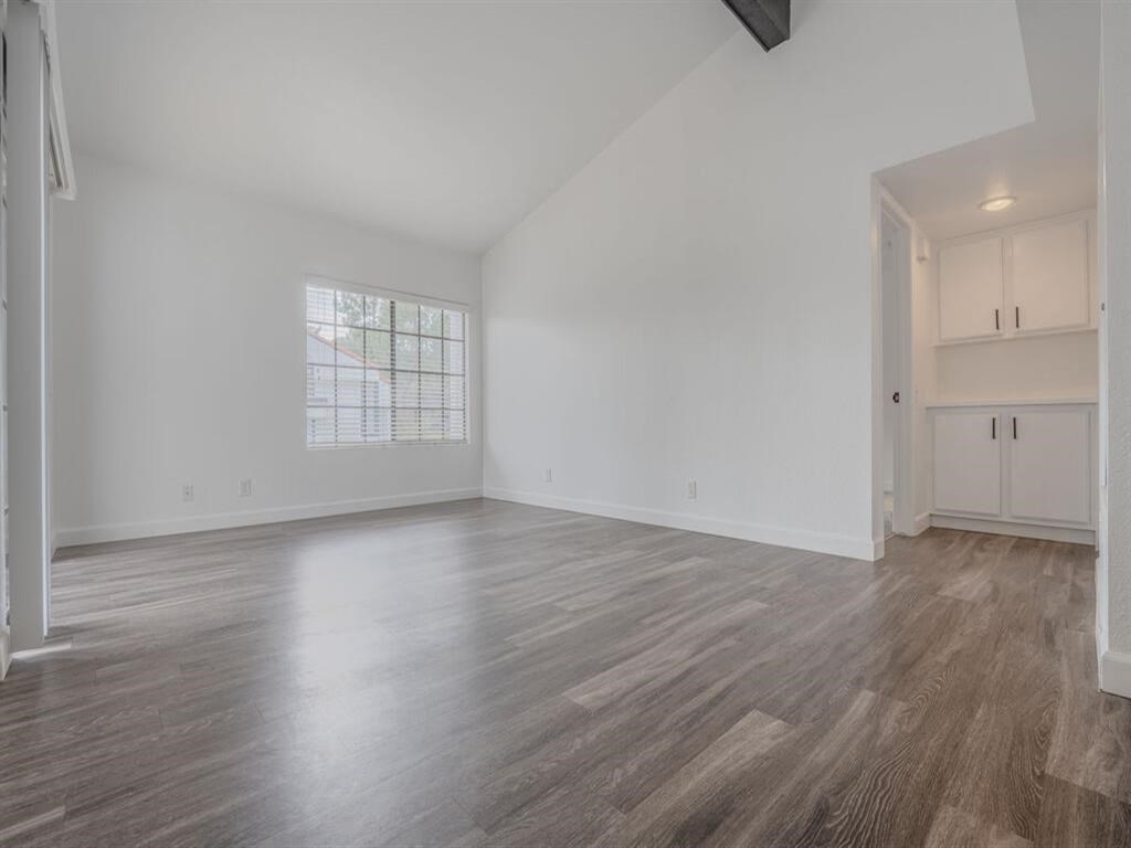 The Resort At Encinitas Luxury Apartment Homes, 1320 Via Terrassa